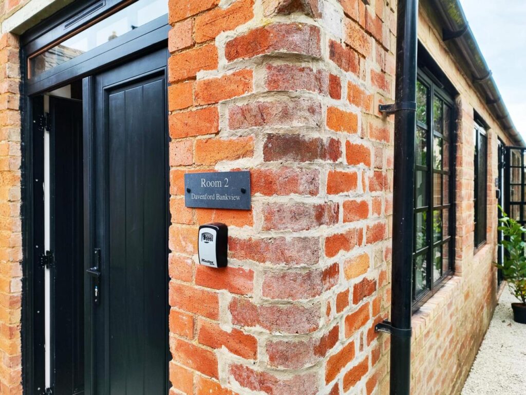 cotswold-bankview-property-02